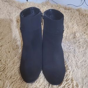 Size 8 cute booties